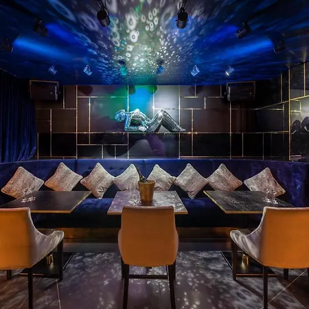 Five - Luxury Ξενοδοχείο 5*