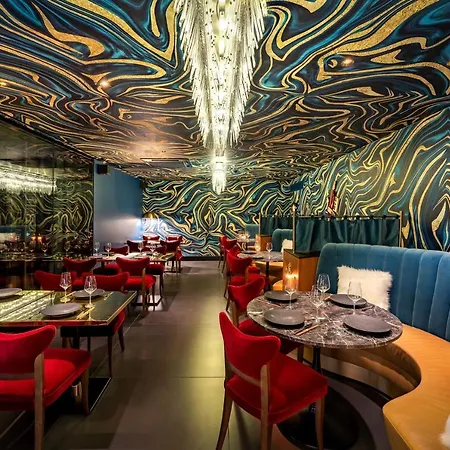 Five - Luxury 5* Zurich