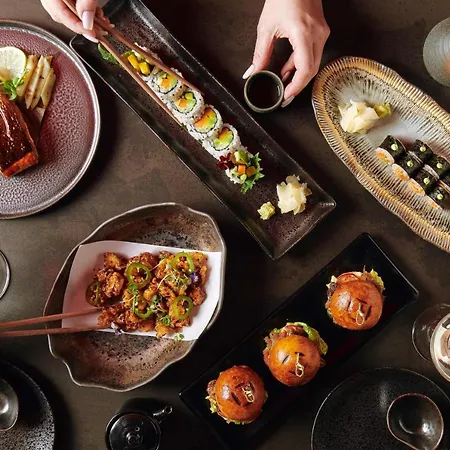 Ξενοδοχείο Five - Luxury 5*