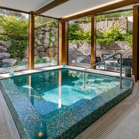 Five - Luxury Zurych