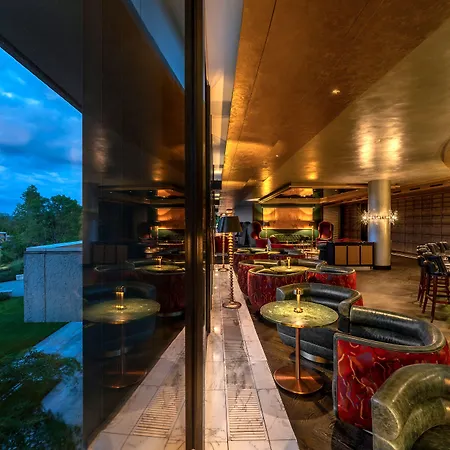 Five - Luxury Ζυρίχη