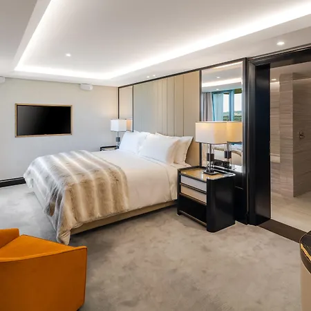 Five - Luxury Ξενοδοχείο 5*