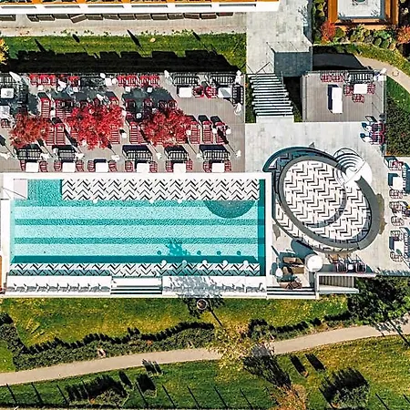 Szálloda Five - Luxury Zürich