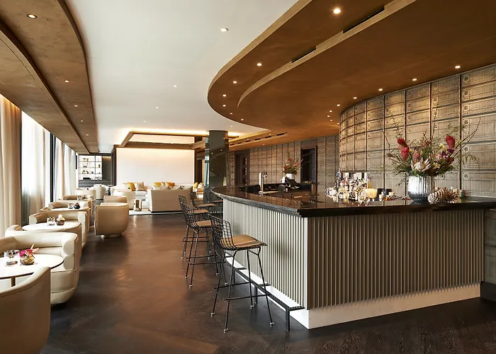 Five Lifestyle Hotel