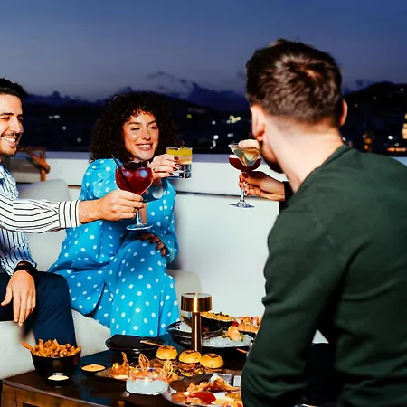 Ξενοδοχείο Five - Luxury 5*