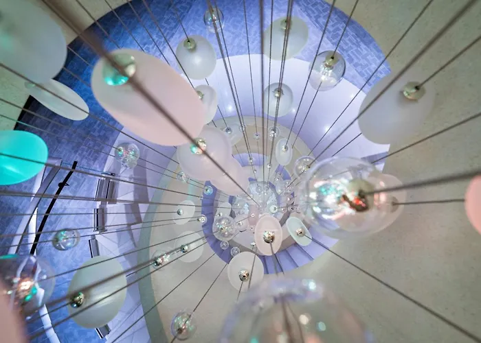 Ξενοδοχείο Five - Luxury