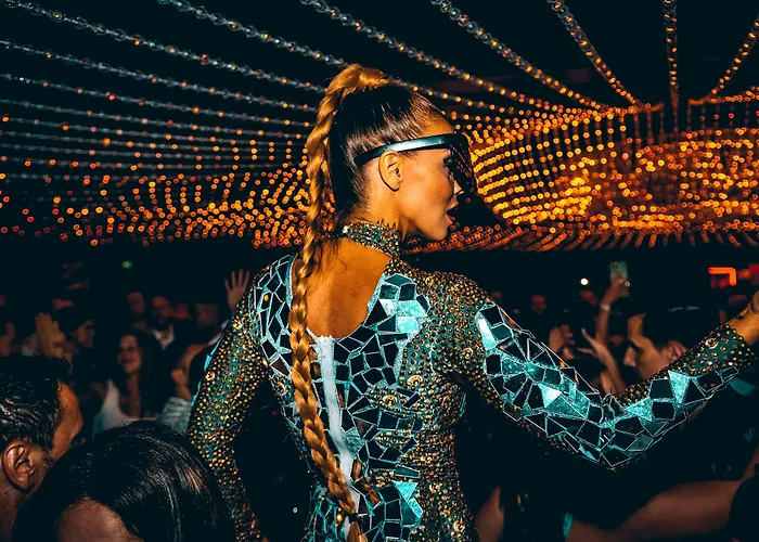 Five - Luxury Ξενοδοχείο